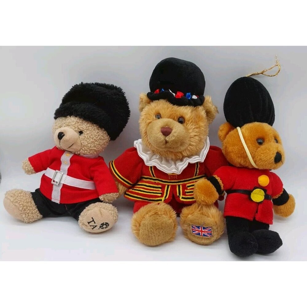 London Guardsman Bears Brown Various Brands & Sizes Lot Of 3 stuffed plush